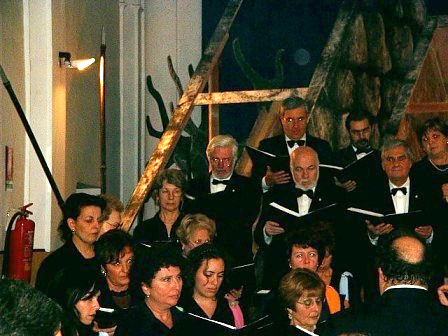 domenica 15 Dicembre 2002 SCUOLA APERTA Mostra espositiva con Concerto di Natale