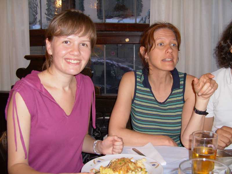 DIGITAL CAMERA