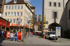DIGITAL CAMERA
